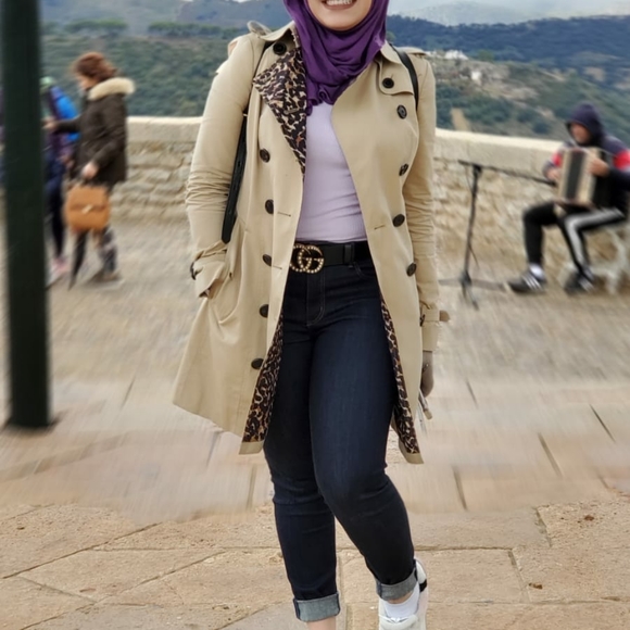 100% Authentic Burberry Sandringham Mid-Length Trenchcoat, Honey Sz 6 US - Picture 13 of 16